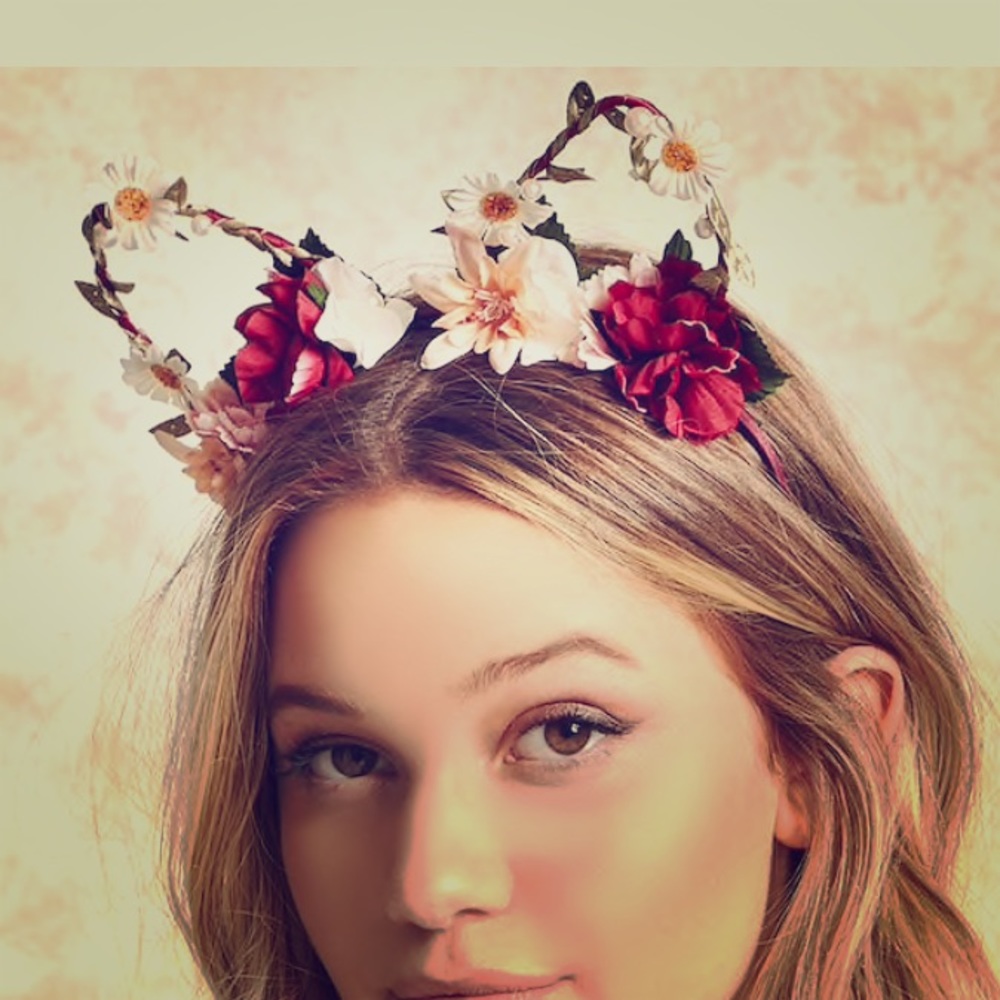 Flower 🌸 cat ear head band